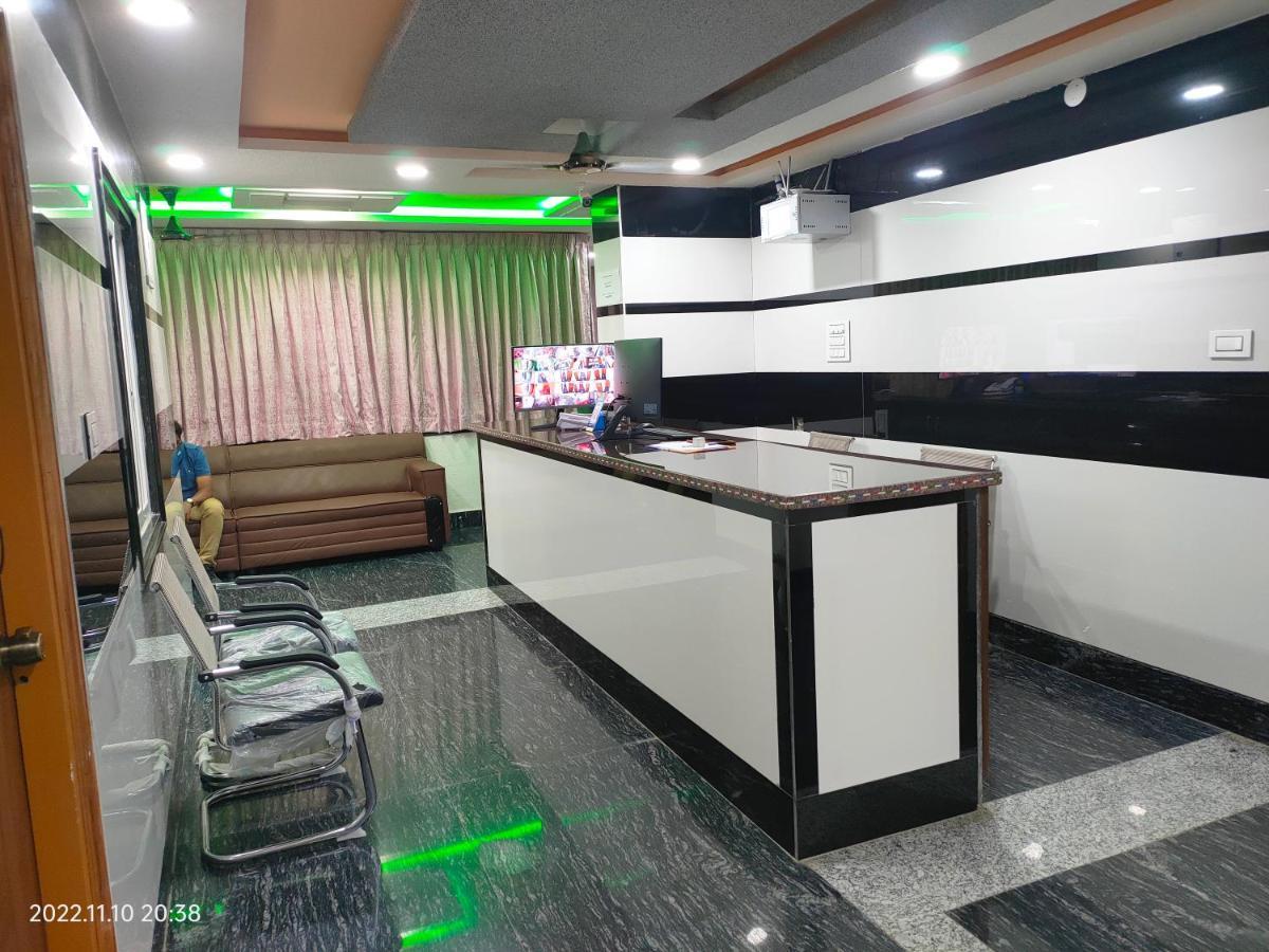 Hotel New Maruthi Inn, Lb Nagar Hajdarabad Zewnętrze zdjęcie