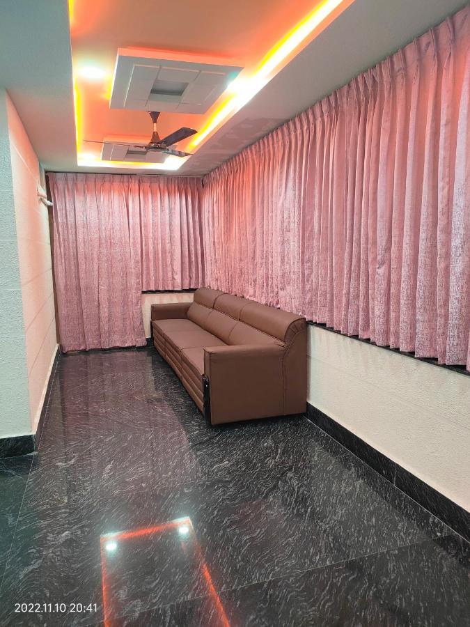 Hotel New Maruthi Inn, Lb Nagar Hajdarabad Zewnętrze zdjęcie